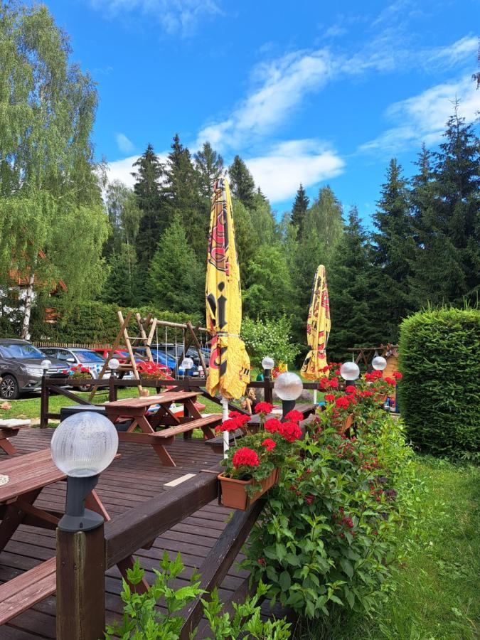 U Bernardyna Hotel Harrachov Ngoại thất bức ảnh