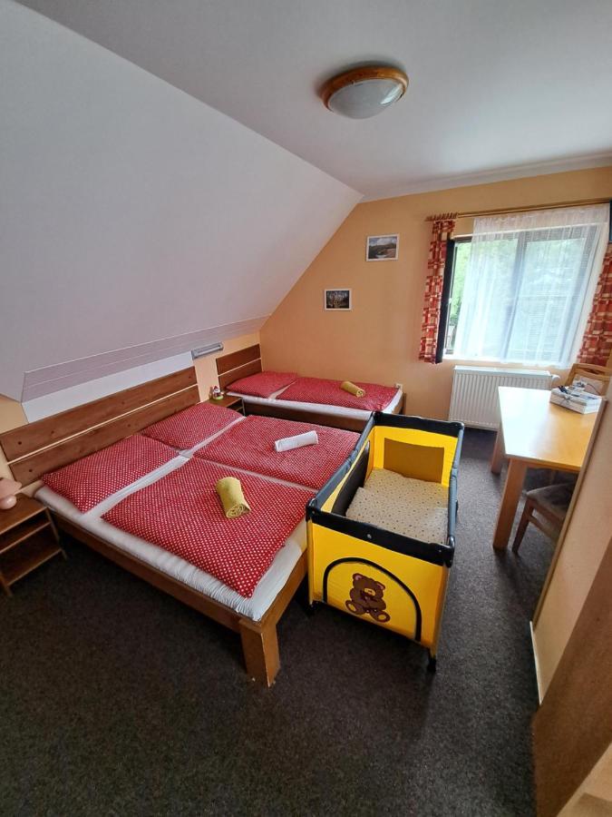 U Bernardyna Hotel Harrachov Ngoại thất bức ảnh