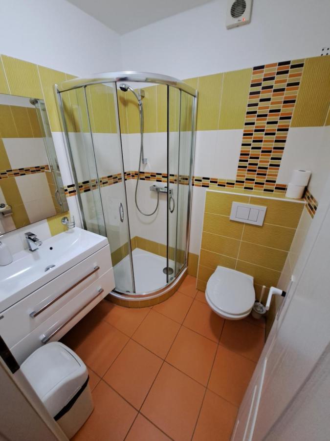 U Bernardyna Hotel Harrachov Ngoại thất bức ảnh