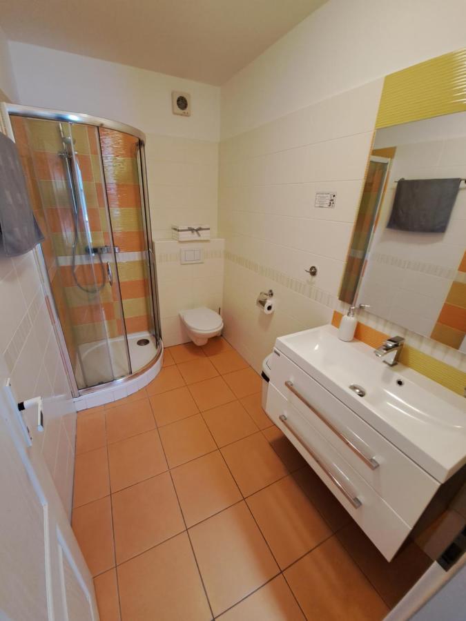 U Bernardyna Hotel Harrachov Ngoại thất bức ảnh